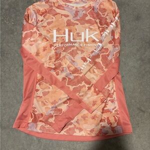 Huk Women's Pink and Orange Camo Long-Sleeve Shirt